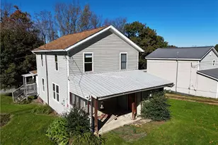 102 Oak Ave, Mahoning Township, PA 16253 - Photo 2