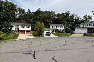 6049 Ramsgate Dr, Bethel Park, PA 15102 - Photo 24