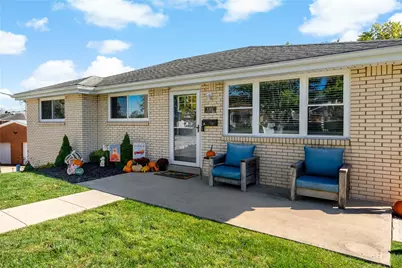 1181 Richard Rd, North Huntingdon, PA 15642 - Photo 2