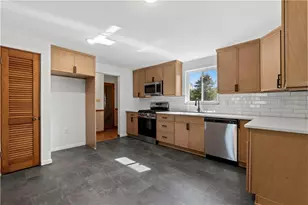115 Keithwood Dr, Valencia, PA 16059 - Photo 4