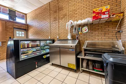 210 N River Ave, Parker City, PA 16049 - Photo 10