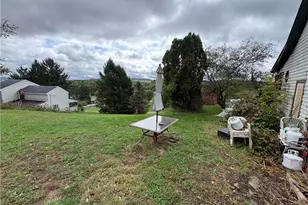 110 Lincoln St, Center Township, PA 15061 - Photo 36