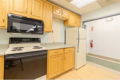 129 N Pennsylvania Ave, Greensburg, PA 15601 - Photo 14
