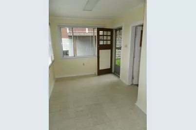 34 Amherst Ave, Pittsburgh, PA 15229 - Photo 14