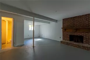 265 Sherwood Dr, Monaca, PA 15061 - Photo 14