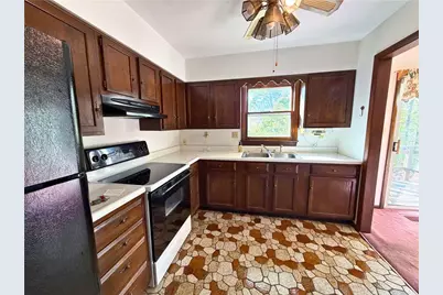 700 Ridgeway Ave, Grove City Boro, PA 16127 - Photo 18