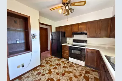 700 Ridgeway Ave, Grove City Boro, PA 16127 - Photo 16