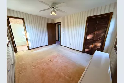 700 Ridgeway Ave, Grove City Boro, PA 16127 - Photo 20