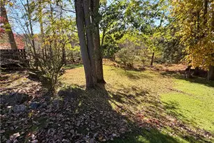 700 Ridgeway Ave, Grove City Boro, PA 16127 - Photo 6