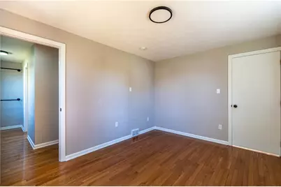140 Lawrence Ave, Pittsburgh, PA 15238 - Photo 10