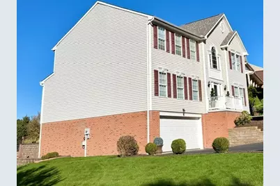 220 Cliffside Dr, Adams Township, PA 16046 - Photo 2