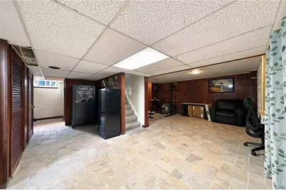 2202 Juanita Dr, Robinson Twp, PA 15108 - Photo 24