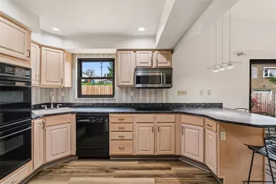 2308 Vermont Avenue, West Mifflin, PA 15122 - Photo 12