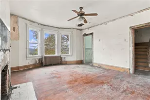 2019 Jenny Lind St, McKeesport, PA 15132 - Photo 30