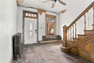 2019 Jenny Lind St, McKeesport, PA 15132 - Photo 8