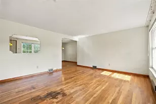 13327 Dean Dr, North Huntingdon, PA 15642 - Photo 8