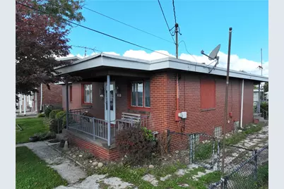 319 Prospect St, Uniontown, PA 15401 - Photo 2