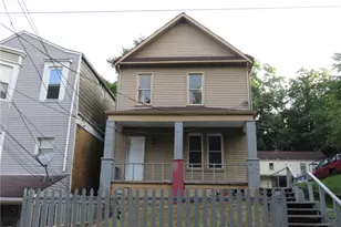 1013 Oak Ave, Turtle Creek, PA 15145 - Photo 1