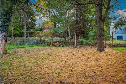 2214 Laketon Rd, Pittsburgh, PA 15221 - Photo 44