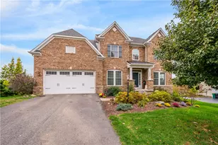 2002 Berkley Ridge Dr, South Fayette, PA 15057 - Photo 1