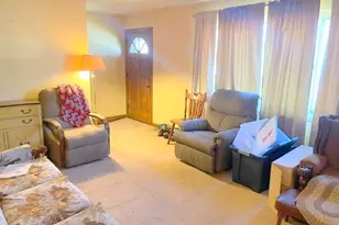 4092 Jordan St, South Heights, PA 15081 - Photo 12