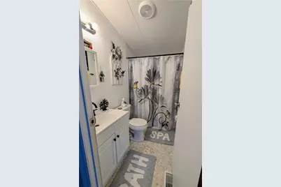 204 Peach Ct, Economy, PA 15143 - Photo 20