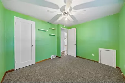 112 Creston Dr, West Mifflin, PA 15122 - Photo 18