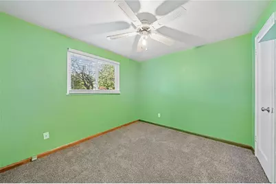 112 Creston Dr, West Mifflin, PA 15122 - Photo 16