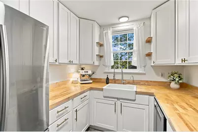 5322 Studebaker St, Bethel Park, PA 15102 - Photo 12