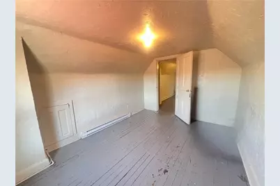 901 Wilhelm St, Elliott, PA 15220 - Photo 16