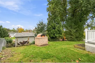 534 Fieldcrest Dr, Pittsburgh, PA 15209 - Photo 26