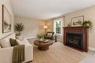 328 Whitney Chase Ln, North Huntingdon, PA 15642 - Photo 6