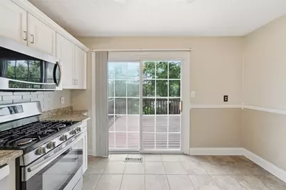 328 Whitney Chase Ln, North Huntingdon, PA 15642 - Photo 18
