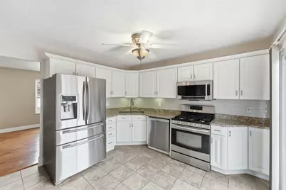 328 Whitney Chase Ln, North Huntingdon, PA 15642 - Photo 14