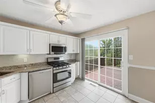 328 Whitney Chase Ln, North Huntingdon, PA 15642 - Photo 16