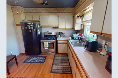 318 Beechwood Ave, Farrell, PA 16121 - Photo 20