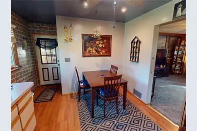 318 Beechwood Ave, Farrell, PA 16121 - Photo 22