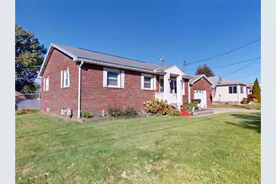 318 Beechwood Ave, Farrell, PA 16121 - Photo 10