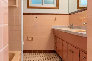 921 Shadycrest Rd, Beechview, PA 15216 - Photo 16