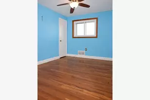 921 Shadycrest Rd, Beechview, PA 15216 - Photo 18