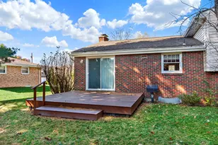 617 Woodburn Ln, Hempfield Township, PA 15601 - Photo 30
