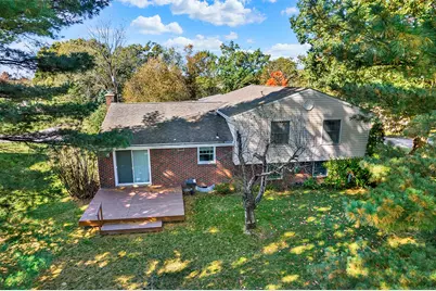 617 Woodburn Ln, Hempfield Township, PA 15601 - Photo 28