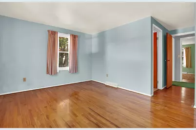 617 Woodburn Ln, Hempfield Township, PA 15601 - Photo 14