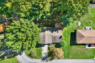 617 Woodburn Ln, Hempfield Township, PA 15601 - Photo 34