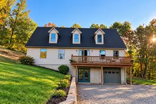 216 Shannon Rd, Raccoon Township, PA 15001 - Photo 1