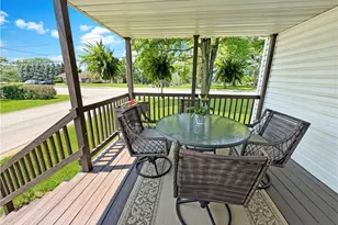 659 6th St, Taylor Township, PA 16160 - Photo 4