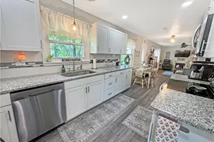 659 6th St, Taylor Township, PA 16160 - Photo 10