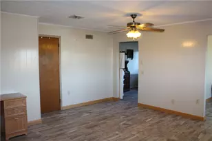 5512 Ollie St, Pittsburgh, PA 15207 - Photo 2
