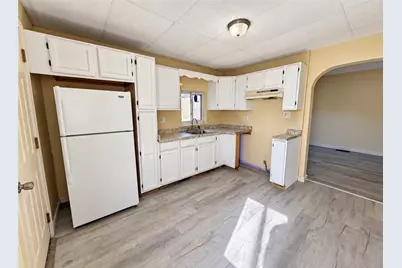 716 E Long Ave, New Castle, PA 16101 - Photo 4