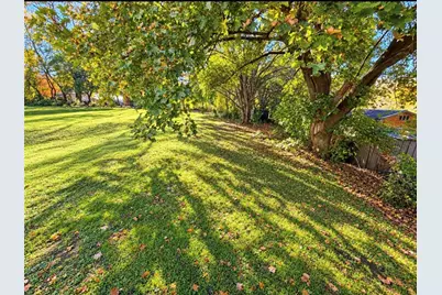 716 E Long Ave, New Castle, PA 16101 - Photo 2